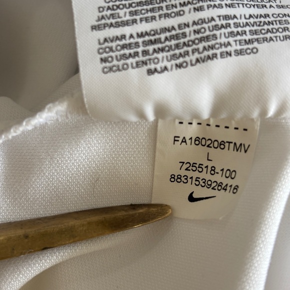 Nike White Polo Shirt Classic Design - Picture 8 of 9